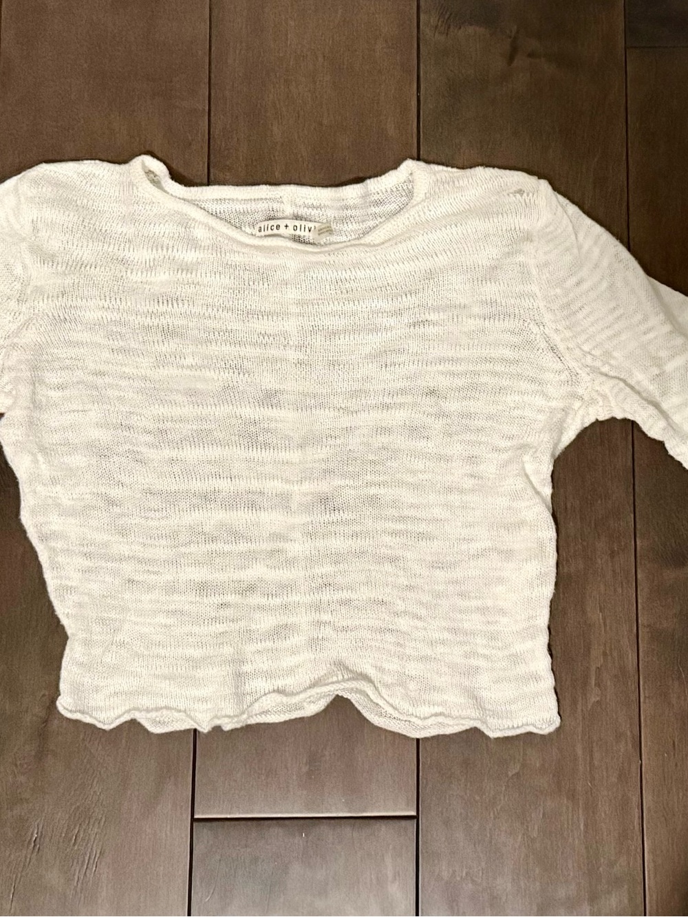 Alice + Olivia Ivory Lightweight Knit Crew Sweater